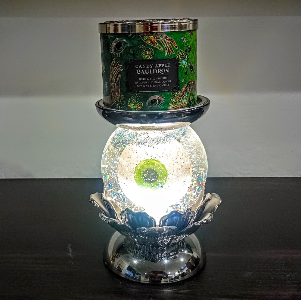 Bath & Body Works 4 Wick Candle Holder Water Globe